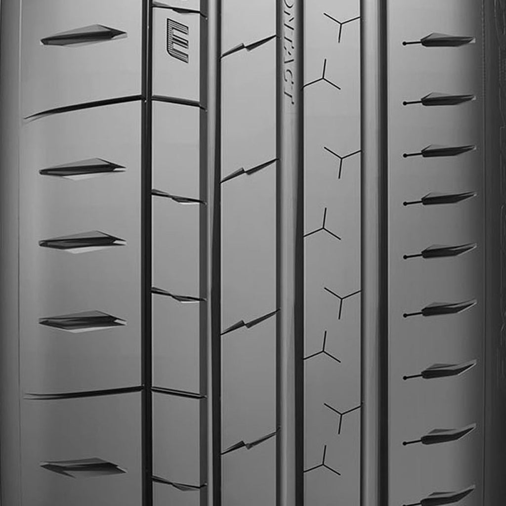 Continental ExtremeContact Sport 02 Summer 245/40ZR19 98Y XL Passenger Tire