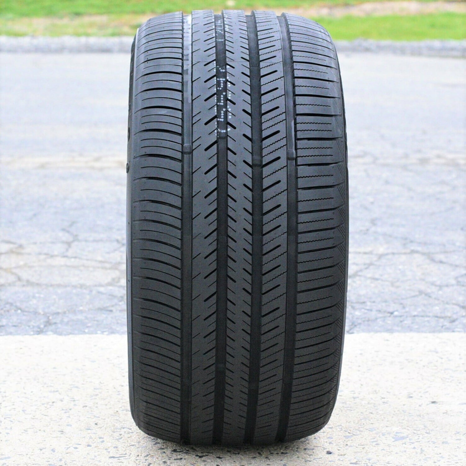 Atlas Force UHP 265/40R21XL 105V BSW